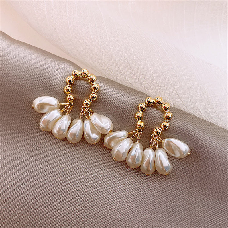 Boucles d'oreilles en perles naturelles faites à la main avec 6 perles